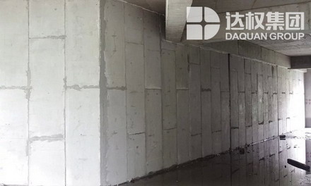 輕質(zhì)隔墻板廠家的社會責任
